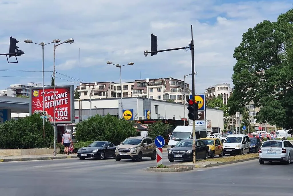 Mateo Medic Apartamento Varna